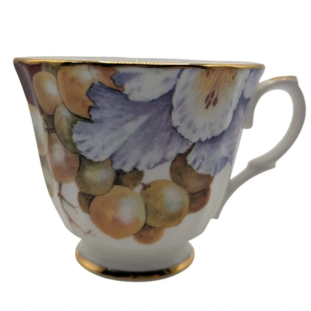 Vintage Royal Kingston Teacup‎ Footed Floral Leaves Grapes Hand Painted England